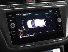 Volkswagen Tiguan - 2020