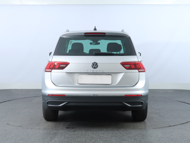 Volkswagen Tiguan - 2020