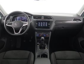 Volkswagen Tiguan - 2020