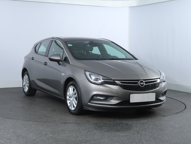 Opel Astra 2016
