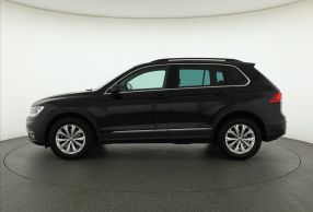 Volkswagen Tiguan - 2018