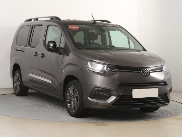 Toyota Proace City Verso 2023