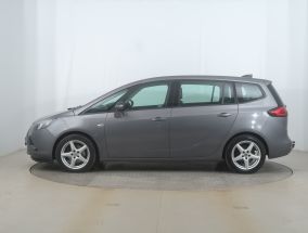 Opel Zafira - 2016