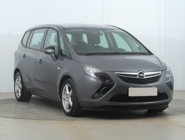 Opel Zafira 2016