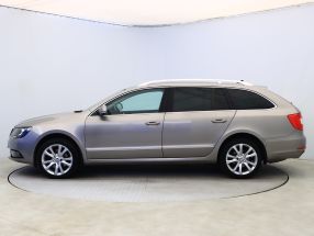 Skoda Superb - 2013