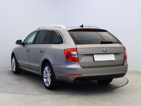 Skoda Superb - 2013