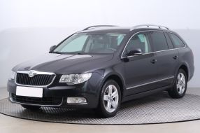 Skoda Superb - 2012