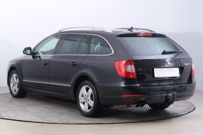 Skoda Superb - 2012