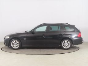 BMW 3 - 2010