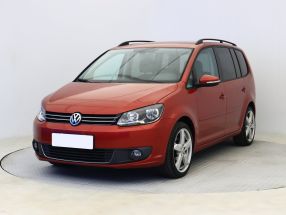 Volkswagen Touran - 2012