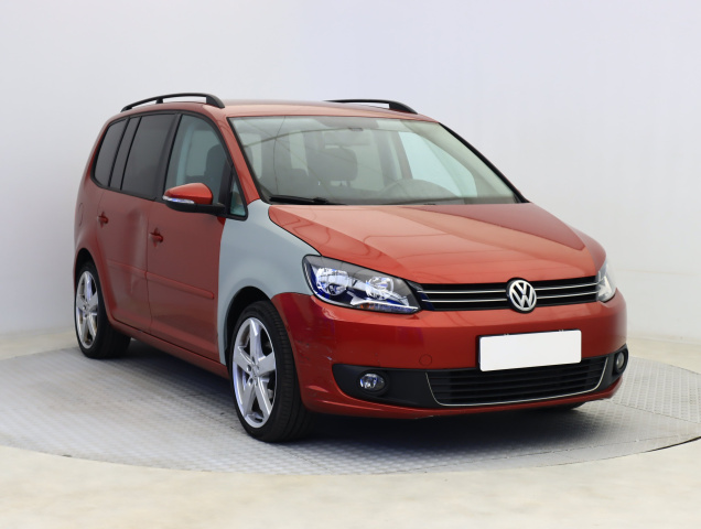 Volkswagen Touran 2012