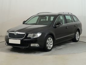 Skoda Superb - 2011
