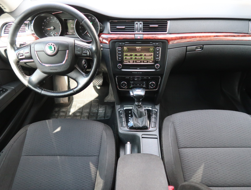 Škoda Superb
