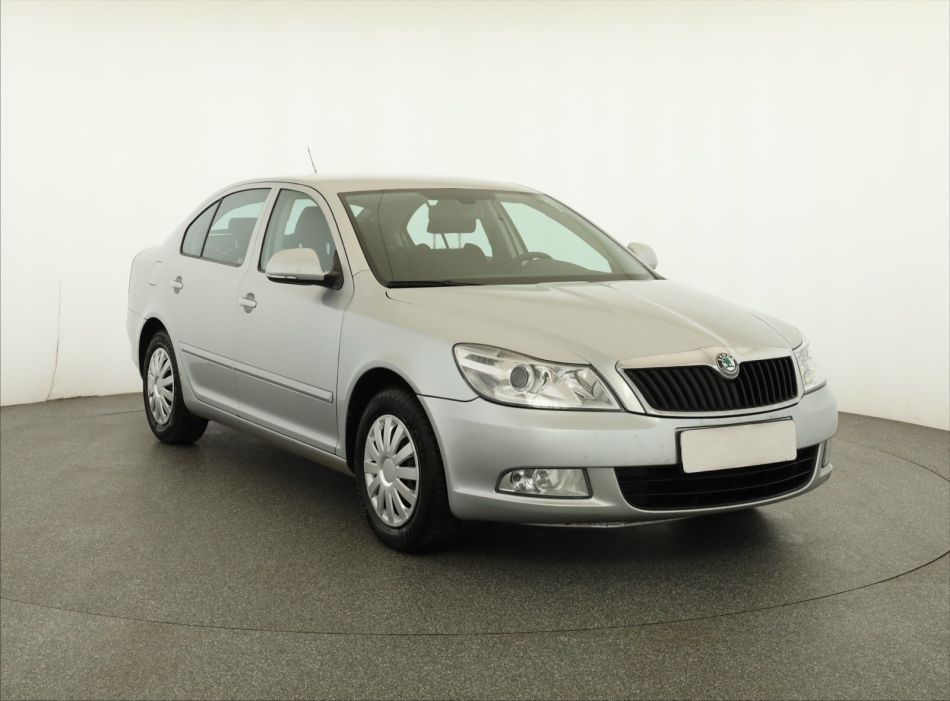 Skoda Octavia - 2011