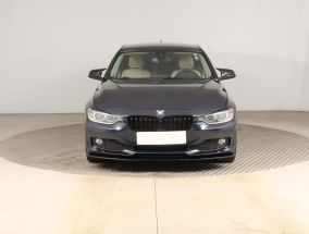 BMW 3 - 2013