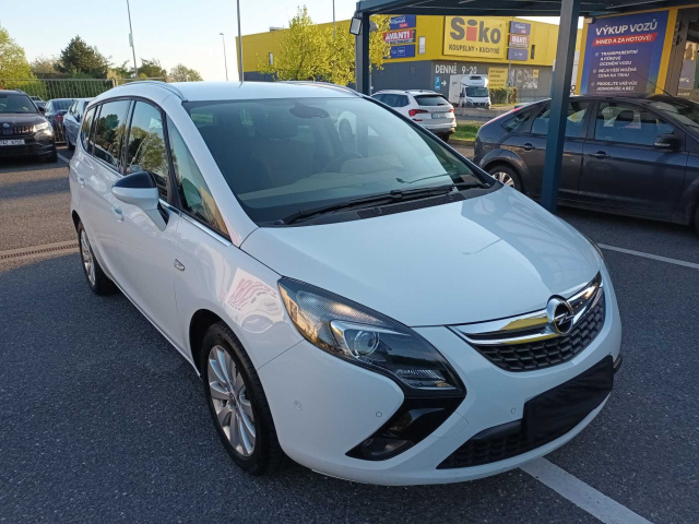 Opel Zafira Tourer 2016