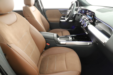 Mercedes-Benz GLB - 2025