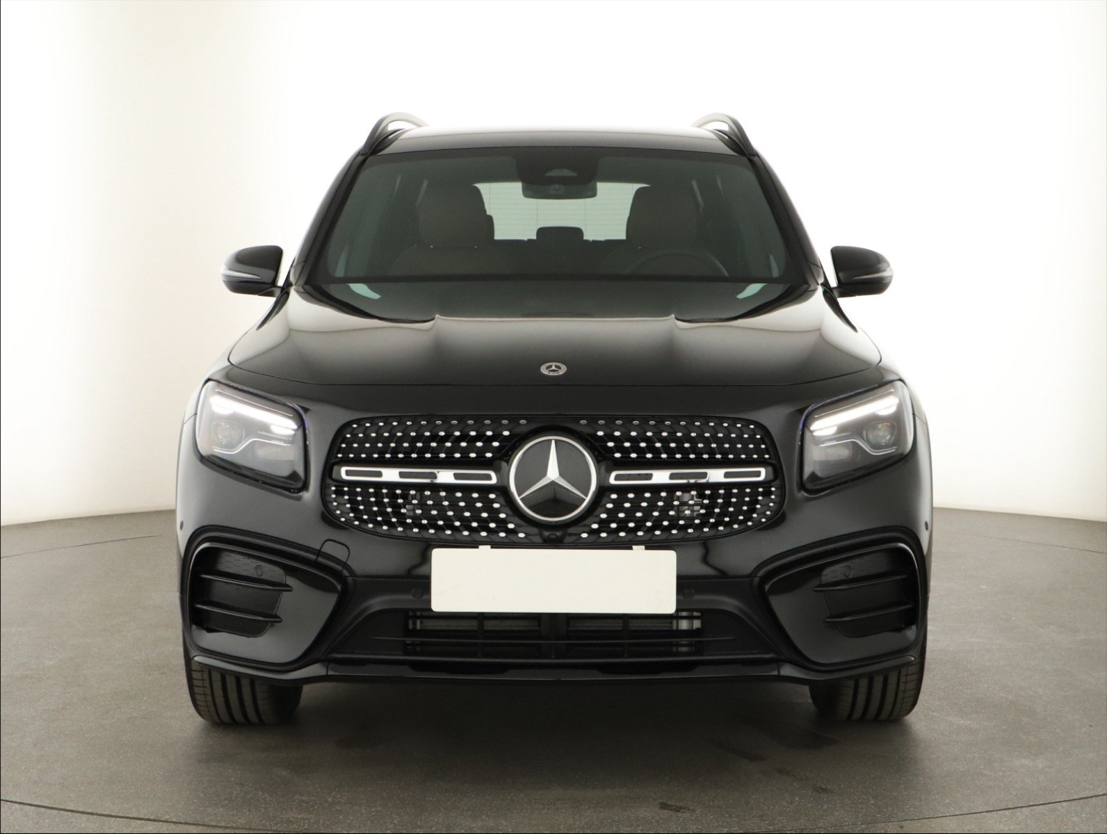Mercedes-Benz GLB - 2025