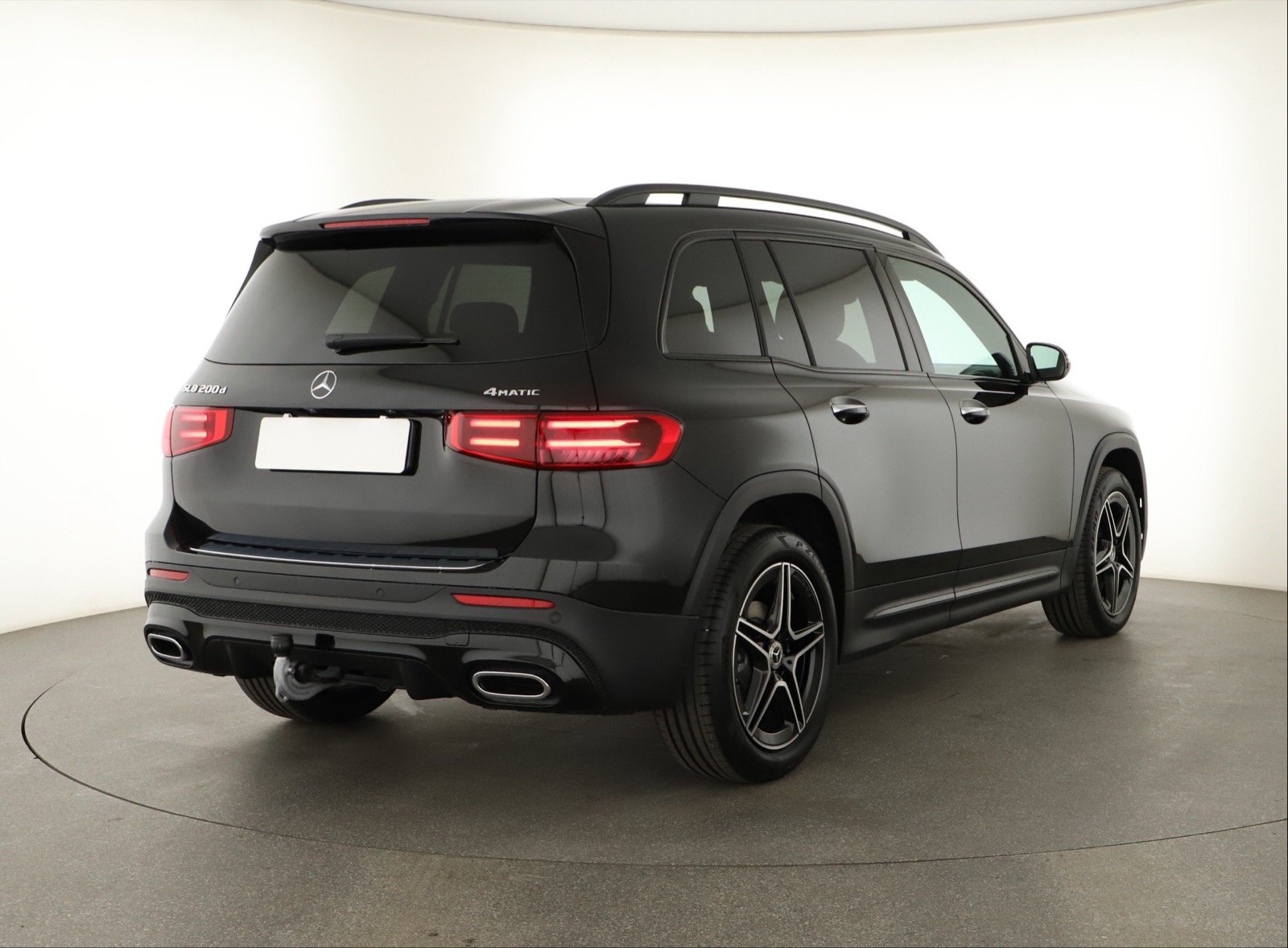 Mercedes-Benz GLB - 2025