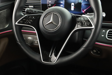 Mercedes-Benz GLS - 2025