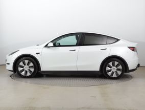 Tesla Model Y - 2023