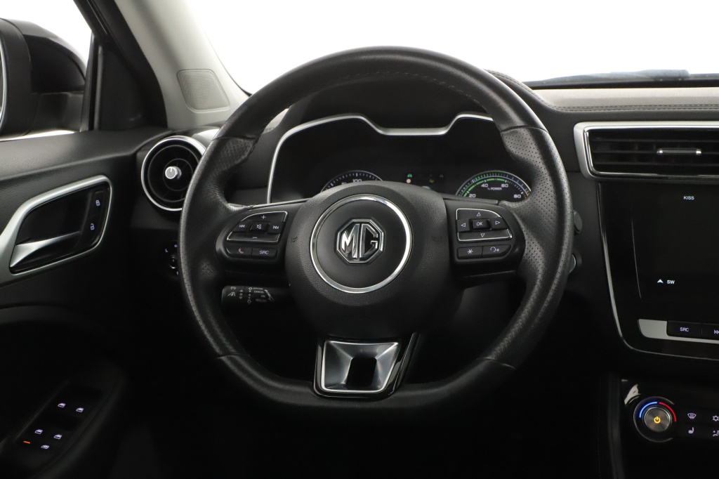 MG ZS SUV