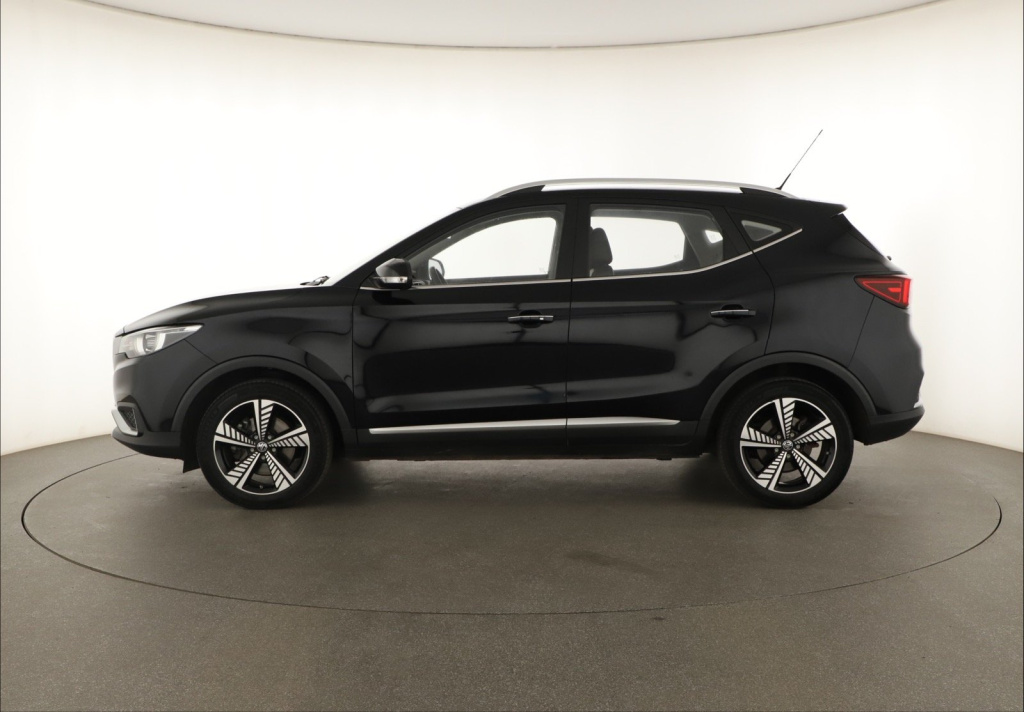 MG ZS SUV