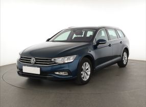 Volkswagen Passat - 2021
