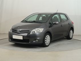 Toyota Auris - 2010