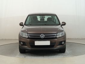 Volkswagen Tiguan - 2012