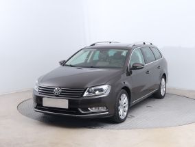 Volkswagen Passat - 2012
