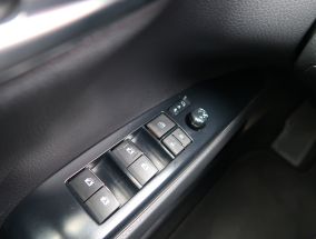 Toyota Camry - 2020
