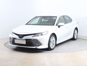 Toyota Camry - 2020