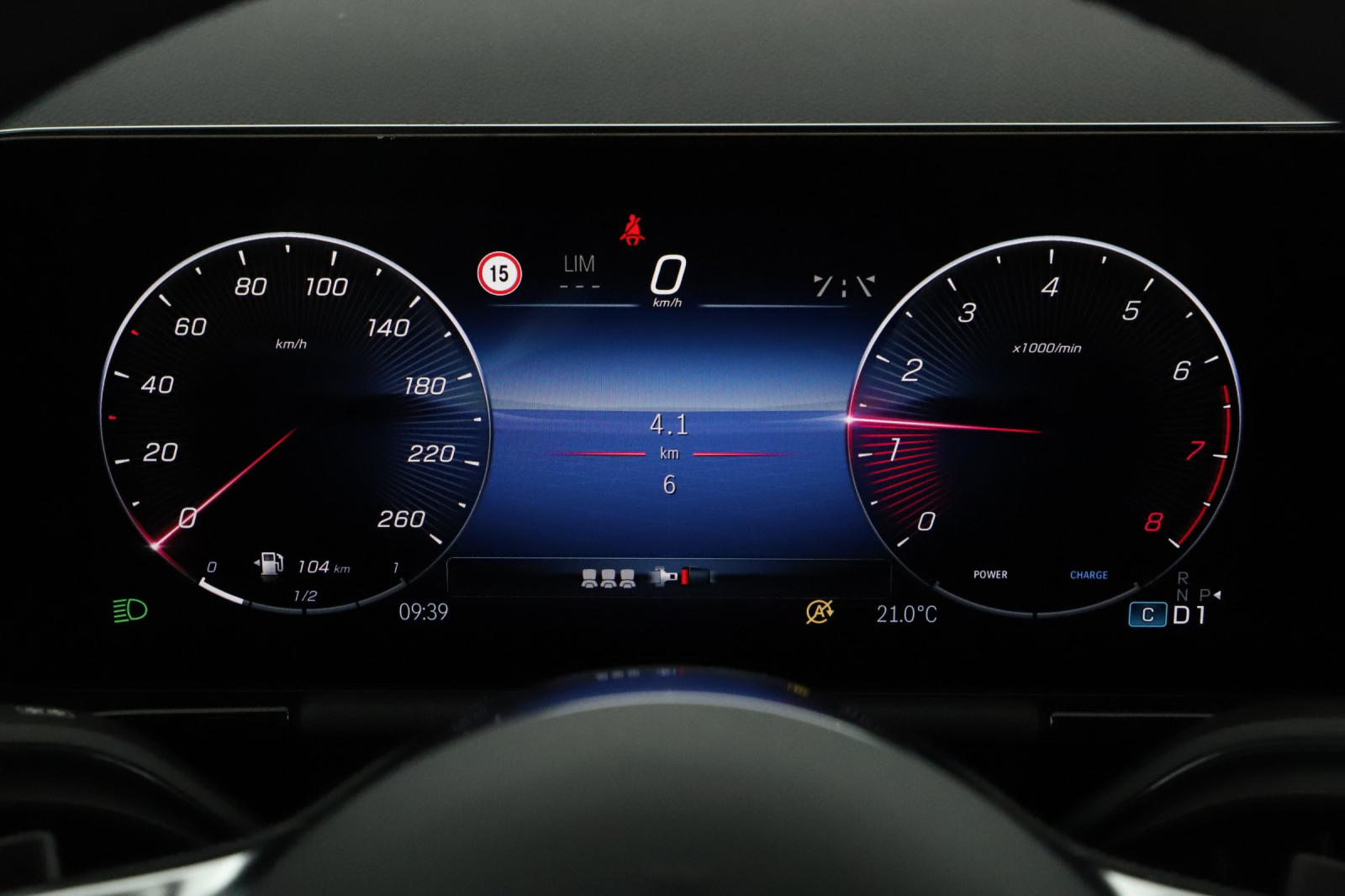 Mercedes - Benz GLA - 2025