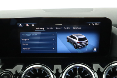 Mercedes - Benz GLA - 2025