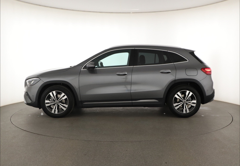 Mercedes-Benz GLA, 2025