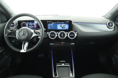 Mercedes - Benz GLA - 2025