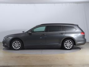 Volkswagen Passat - 2015