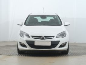 Opel Astra - 2013