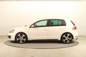 Volkswagen Golf - 2010