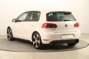 Volkswagen Golf - 2010