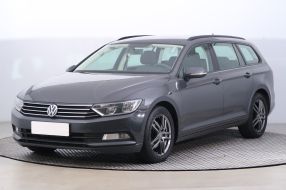 Volkswagen Passat - 2015