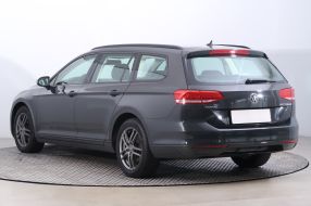 Volkswagen Passat - 2015