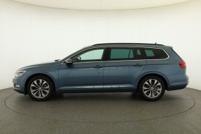 Volkswagen Passat - 2016