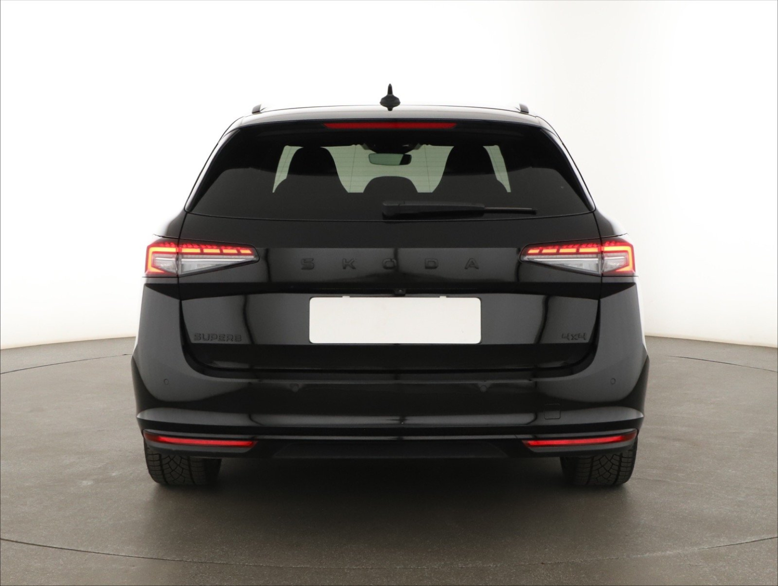 Škoda Superb - 2025