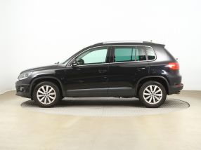 Volkswagen Tiguan - 2012