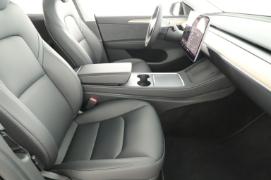 Tesla Model Y - 2022