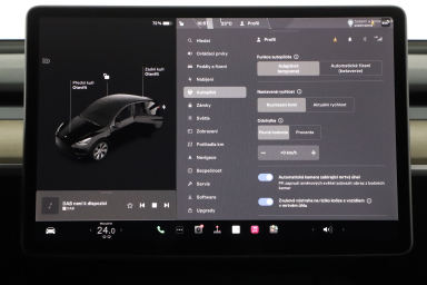 Tesla Model Y - 2022