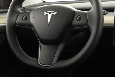 Tesla Model Y - 2022