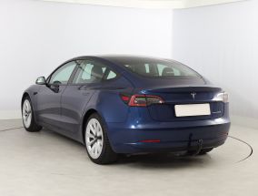 Tesla Model 3 - 2021